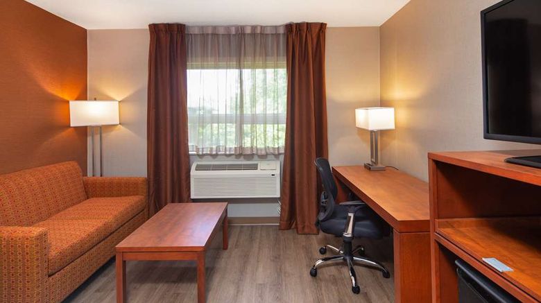 <b>Canadas Best Value Inn-Richmond Hill Room</b>. Images powered by <a href="https://iceportal.shijigroup.com/" title="IcePortal" target="_blank">IcePortal</a>.