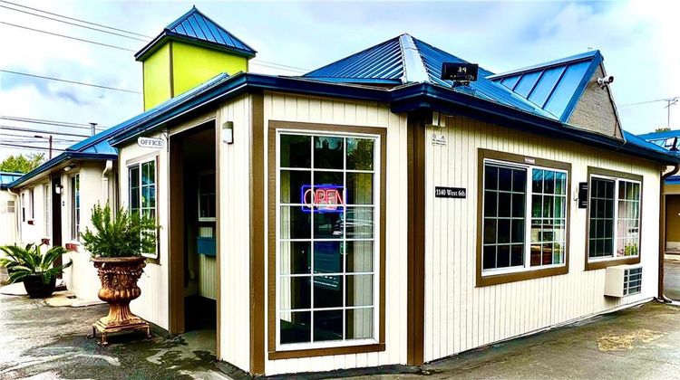 Americas Best Value Inn Exterior