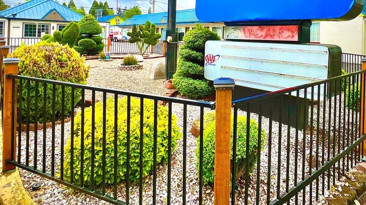 Americas Best Value Inn Exterior