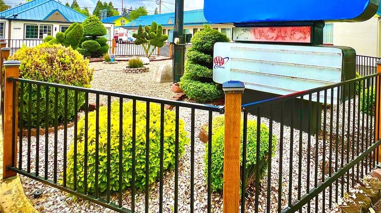 <b>Americas Best Value Inn Exterior</b>. Images powered by <a href="https://iceportal.shijigroup.com/" title="IcePortal" target="_blank">IcePortal</a>.