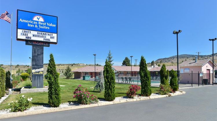 Americas Best Value Inn Exterior