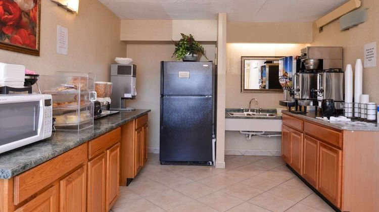 Americas Best Value Inn-Pittsburgh Arpt Other