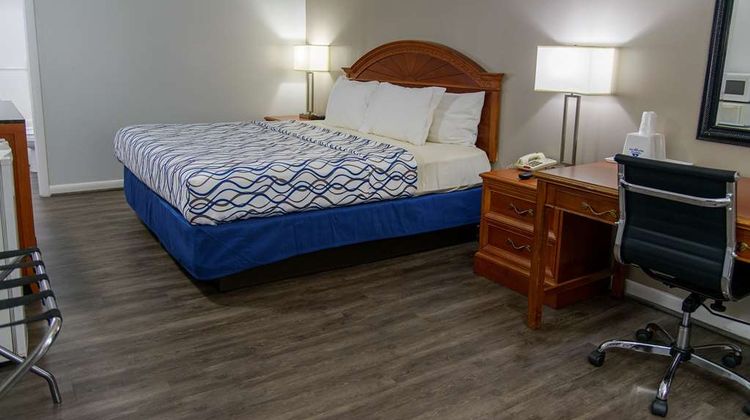 Americas Best Value Inn Room