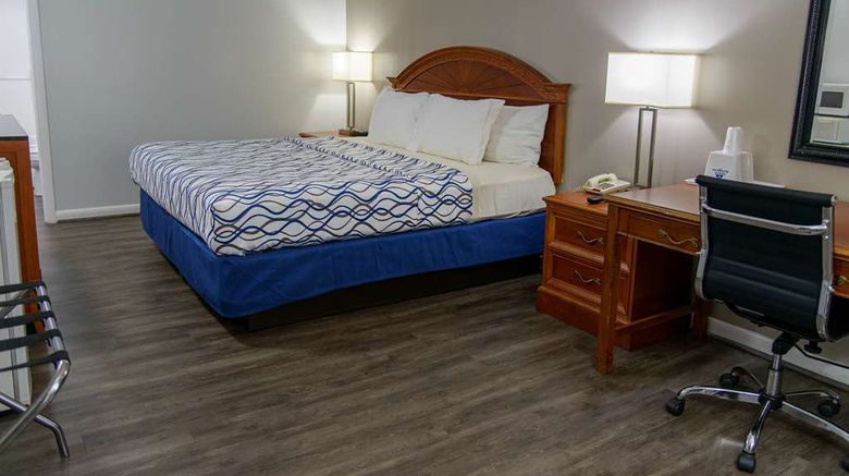<b>Americas Best Value Inn Room</b>. Images powered by <a href="https://iceportal.shijigroup.com/" title="IcePortal" target="_blank">IcePortal</a>.