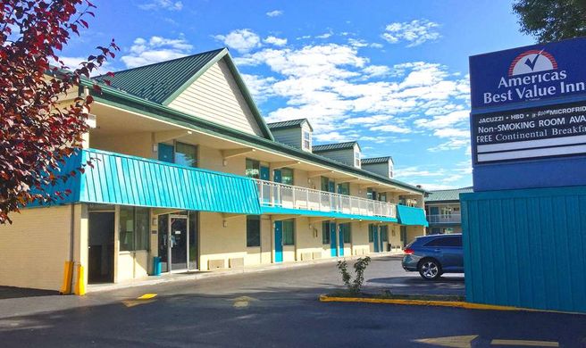 Americas Best Value Inn Pottstown Exterior