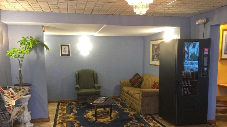 Americas Best Value Inn Pottstown Lobby