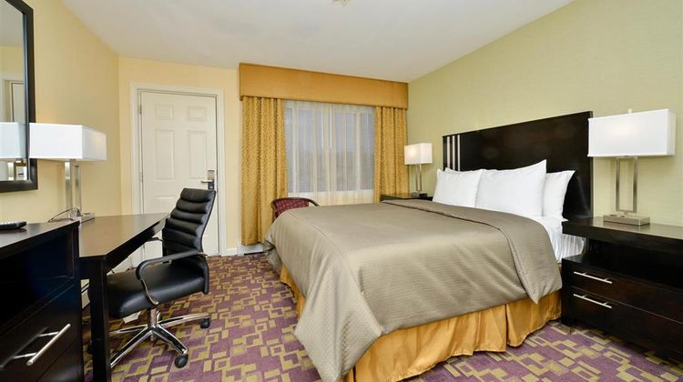 Americas Best Value Inn-North Scituate Room