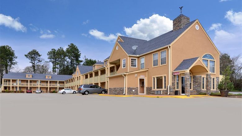 <b>Americas Best Value Inn Exterior</b>. Images powered by <a href="https://iceportal.shijigroup.com/" title="IcePortal" target="_blank">IcePortal</a>.