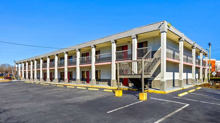 Americas Best Value Inn Exterior