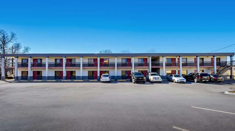 Americas Best Value Inn Exterior