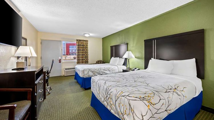Americas Best Value Inn Room