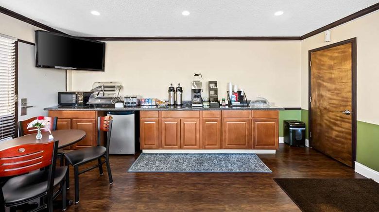 <b>Americas Best Value Inn Restaurant</b>. Images powered by <a href="https://iceportal.shijigroup.com/" title="IcePortal" target="_blank">IcePortal</a>.