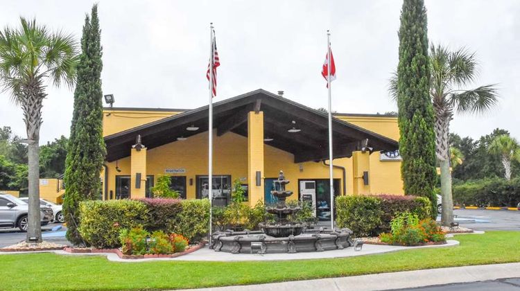 Americas Best Value Inn Exterior