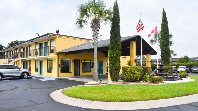 <b>Americas Best Value Inn Exterior</b>. Images powered by <a href="https://iceportal.shijigroup.com/" title="IcePortal" target="_blank">IcePortal</a>.
