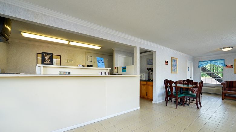 <b>Americas Best Value Inn Winnsboro Lobby</b>. Images powered by <a href="https://iceportal.shijigroup.com/" title="IcePortal" target="_blank">IcePortal</a>.