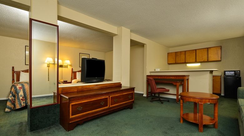<b>Americas Best Value Inn Winnsboro Suite</b>. Images powered by <a href="https://iceportal.shijigroup.com/" title="IcePortal" target="_blank">IcePortal</a>.