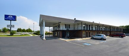 Americas Best Value Inn Winnsboro Exterior