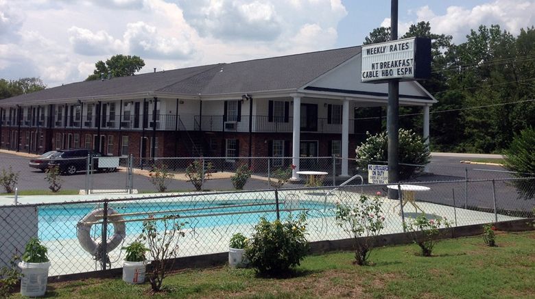 <b>Americas Best Value Inn Winnsboro Pool</b>. Images powered by <a href="https://iceportal.shijigroup.com/" title="IcePortal" target="_blank">IcePortal</a>.