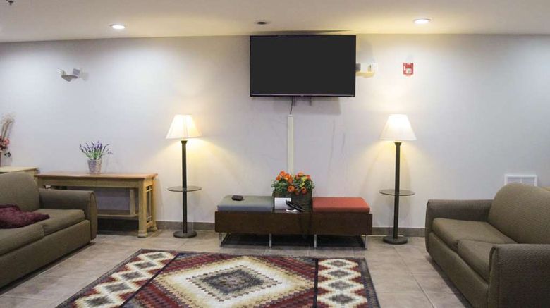 <b>Americas Best Value Inn Lobby</b>. Images powered by <a href="https://iceportal.shijigroup.com/" title="IcePortal" target="_blank">IcePortal</a>.