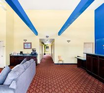 Americas Best Value Inn & Suites Lobby