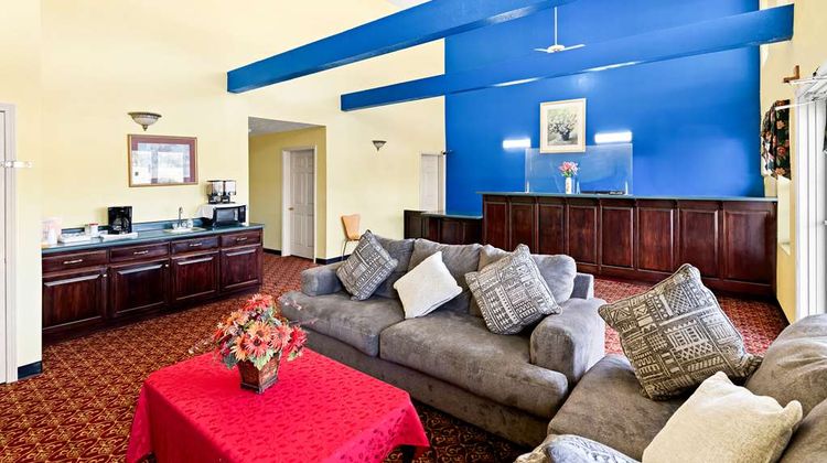 Americas Best Value Inn & Suites Lobby