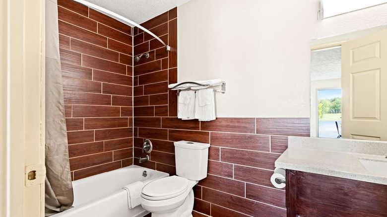 <b>Americas Best Value Inn & Suites Room</b>. Images powered by <a href="https://iceportal.shijigroup.com/" title="IcePortal" target="_blank">IcePortal</a>.