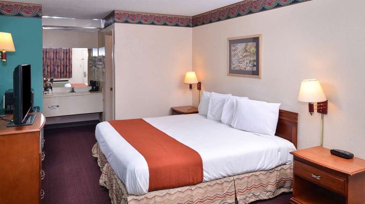 Americas Best Value Inn Room