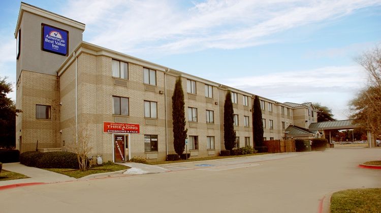 Americas Best Value Inn Exterior