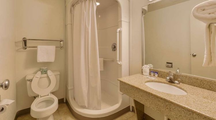 Americas Best Value Inn Room