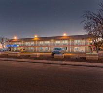 Americas Best Value Inn Exterior