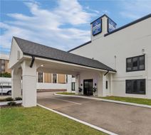 Americas Best Value Inn Exterior