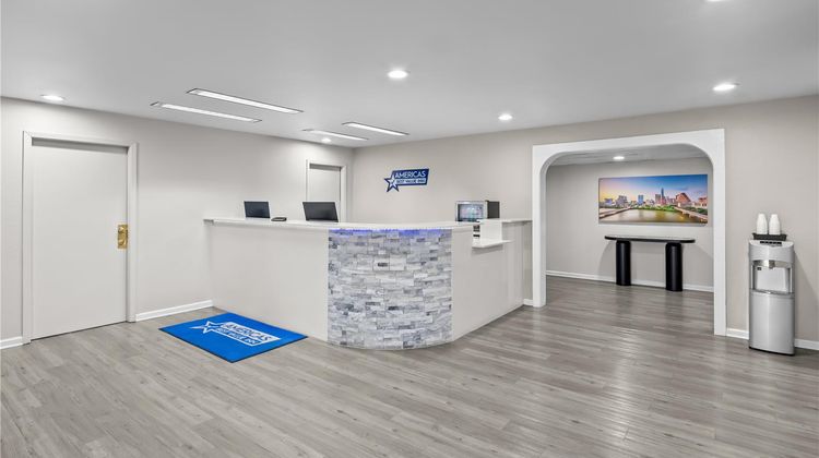Americas Best Value Inn Lobby