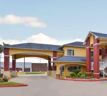 Americas Best Value Inn Baytown Exterior