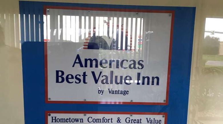 <b>American Choice Inn Exterior</b>. Images powered by <a href="https://iceportal.shijigroup.com/" title="IcePortal" target="_blank">IcePortal</a>.