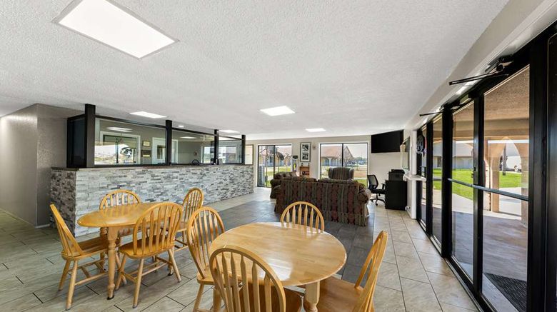 <b>Americas Best Value Inn/5 Star Inn Lobby</b>. Images powered by <a href="https://iceportal.shijigroup.com/" title="IcePortal" target="_blank">IcePortal</a>.