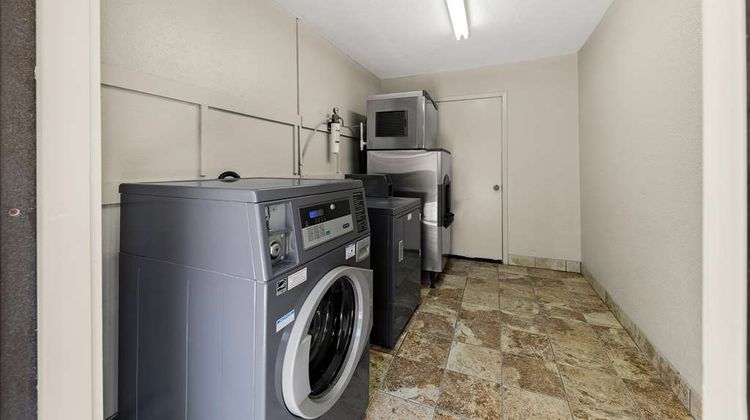Americas Best Value Inn/5 Star Inn Other