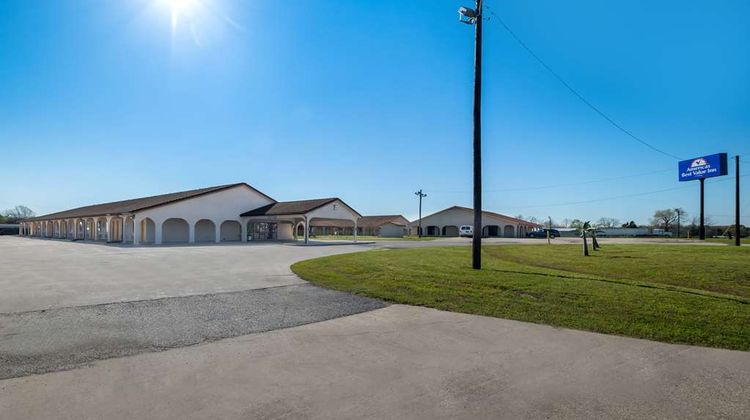Americas Best Value Inn/5 Star Inn Exterior