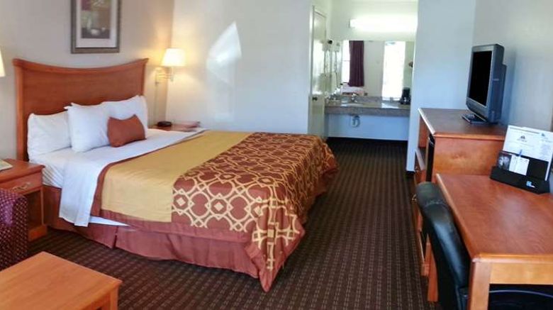 <b>Americas Best Value Inn Room</b>. Images powered by <a href="https://iceportal.shijigroup.com/" title="IcePortal" target="_blank">IcePortal</a>.