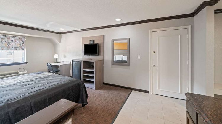 Americas Best Value Inn, Brenham Room