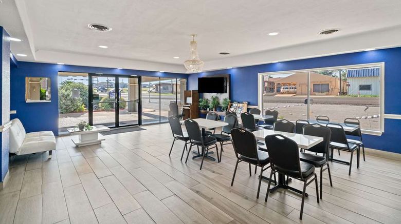 <b>Americas Best Value Inn, Brenham Lobby</b>. Images powered by <a href="https://iceportal.shijigroup.com/" title="IcePortal" target="_blank">IcePortal</a>.