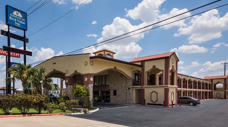Americas Best Value Inn Exterior