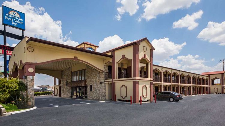 Americas Best Value Inn Exterior