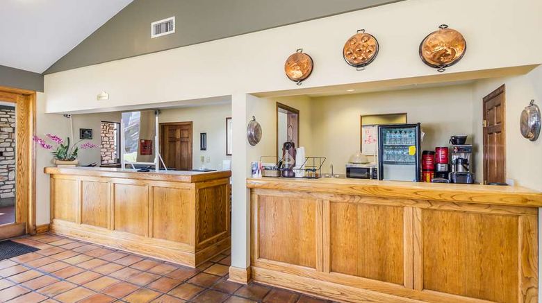 <b>Americas Best Value Inn Columbus Restaurant</b>. Images powered by <a href="https://iceportal.shijigroup.com/" title="IcePortal" target="_blank">IcePortal</a>.