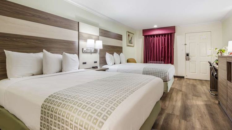Americas Best Value Inn Columbus Room