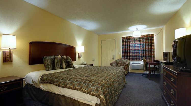 Americas Best Value Inn Room