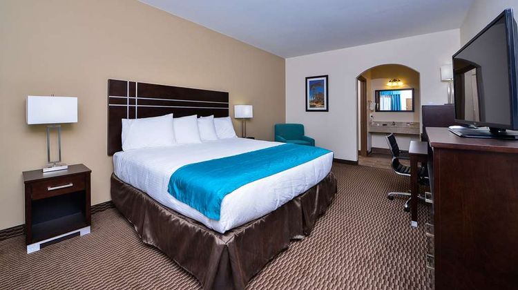 Americas Best Value Inn Room