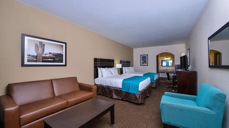 Americas Best Value Inn Suite