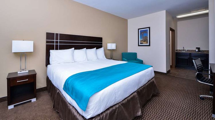 Americas Best Value Inn Room