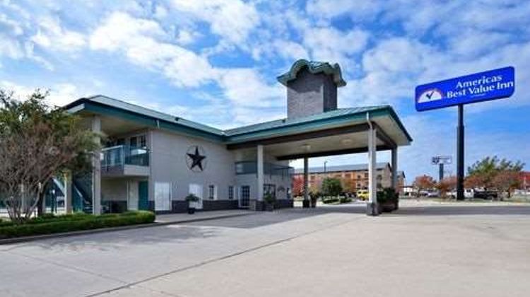 Americas Best Value Inn Exterior