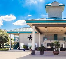 Americas Best Value Inn Exterior